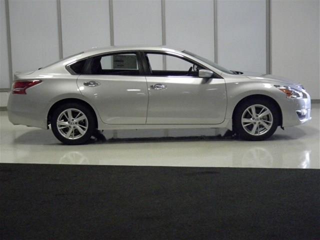 Nissan Altima 2013 photo 3