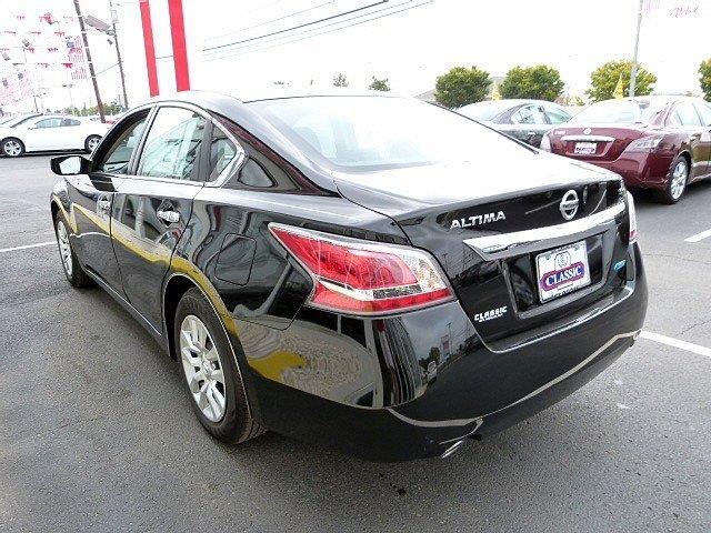 Nissan Altima 2014 photo 1