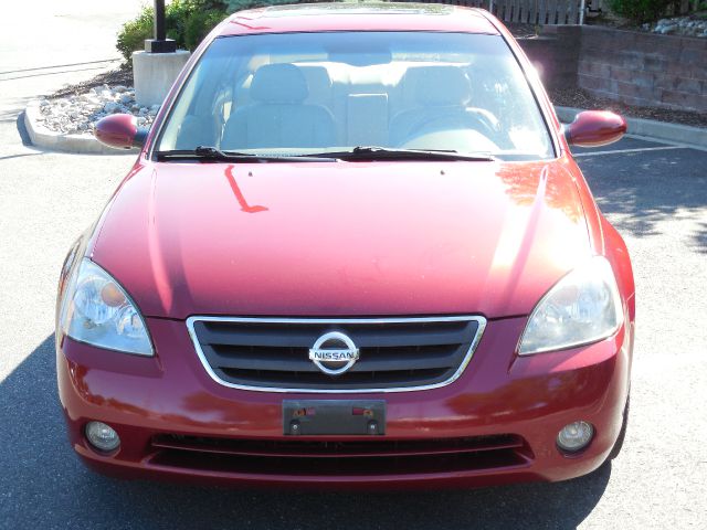 Nissan Altima 2014 photo 2