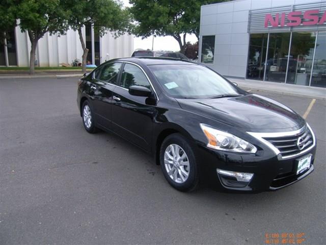 Nissan Altima 2014 photo 3