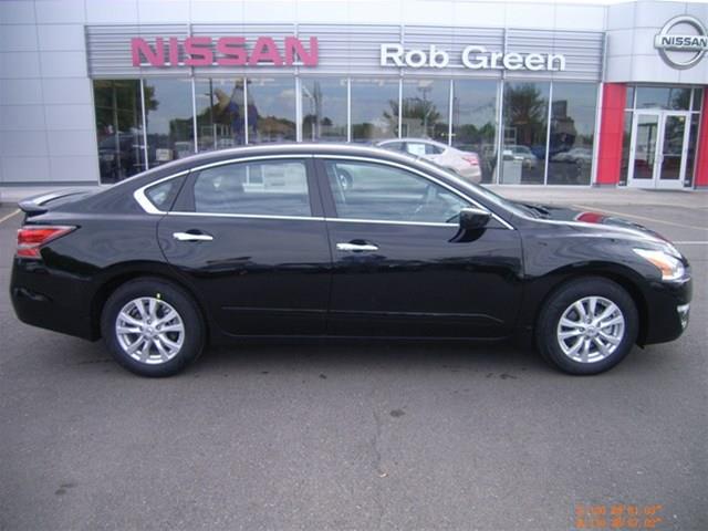 Nissan Altima 2014 photo 4