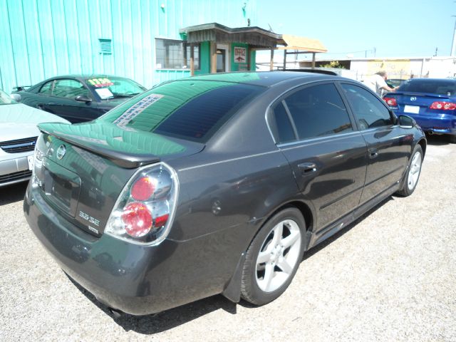 Nissan Altima 2014 photo 3