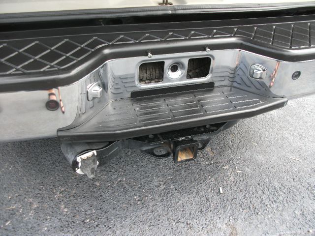 Nissan Armada 2004 photo 10