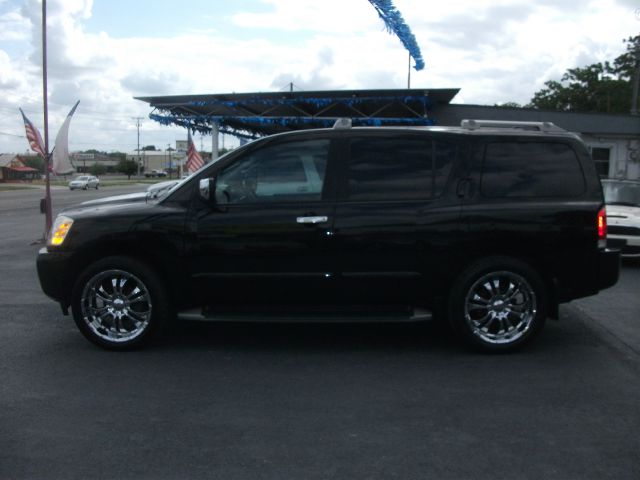 Nissan Armada 2004 photo 17