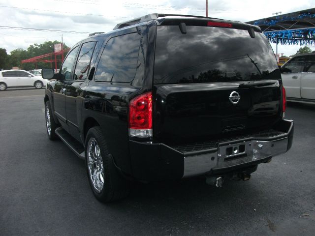 Nissan Armada 2004 photo 18