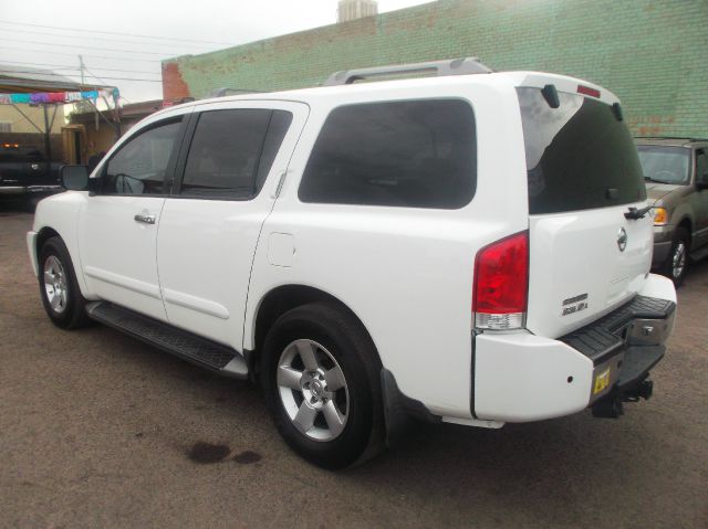 Nissan Armada 2004 photo 1