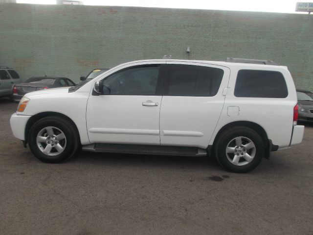 Nissan Armada 2004 photo 2