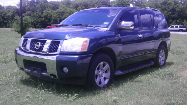 Nissan Armada 2004 photo 1