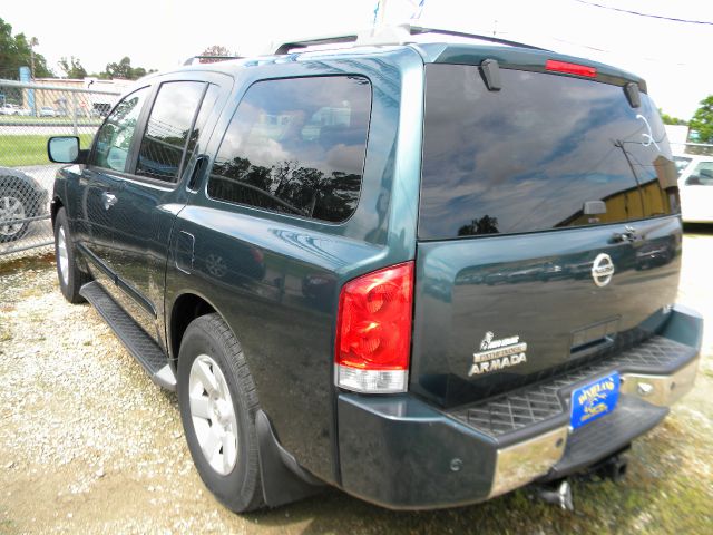 Nissan Armada 2004 photo 2