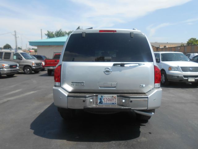 Nissan Armada 2004 photo 1