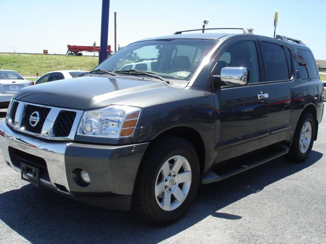 Nissan Armada 2004 photo 2