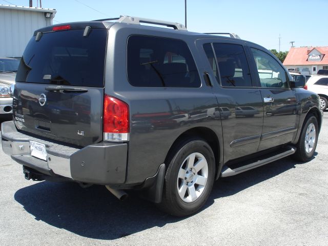 Nissan Armada 2004 photo 4