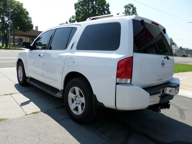 Nissan Armada 2004 photo 4