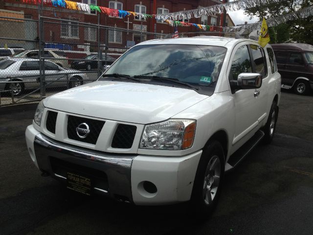 Nissan Armada 2004 photo 2