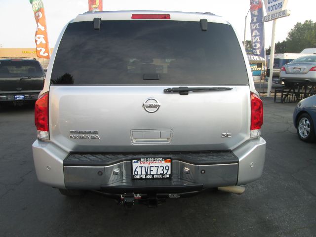 Nissan Armada 2004 photo 4