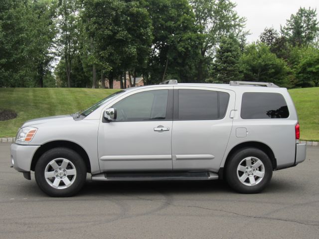 Nissan Armada 2004 photo 3