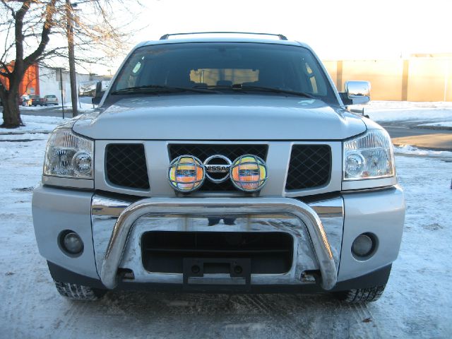 Nissan Armada 2004 photo 2