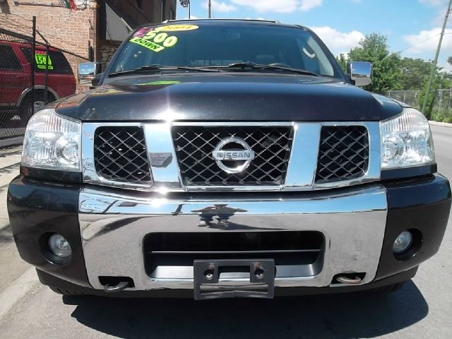 Nissan Armada 2004 photo 2