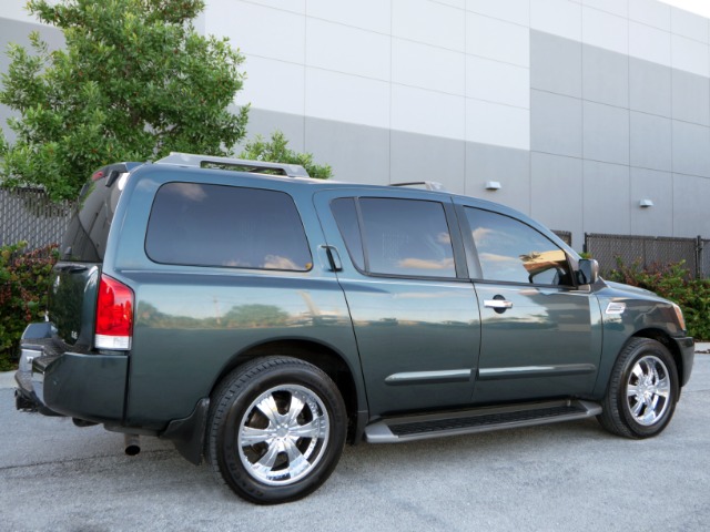 Nissan Armada 2004 photo 3