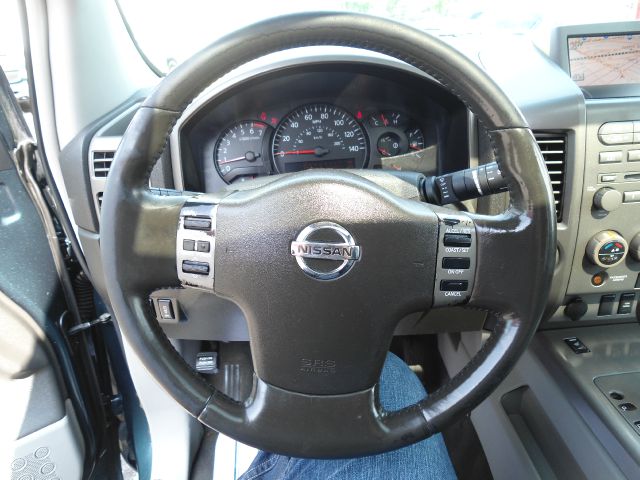 Nissan Armada 2004 photo 15