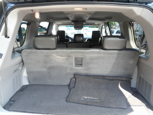 Nissan Armada 2004 photo 6