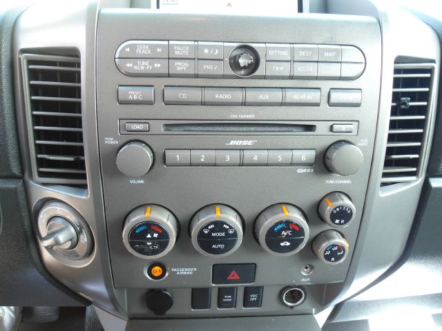 Nissan Armada 2004 photo 9