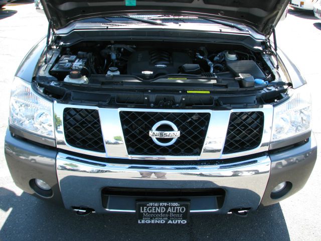 Nissan Armada 2004 photo 7