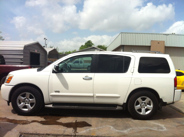 Nissan Armada 2005 photo 1