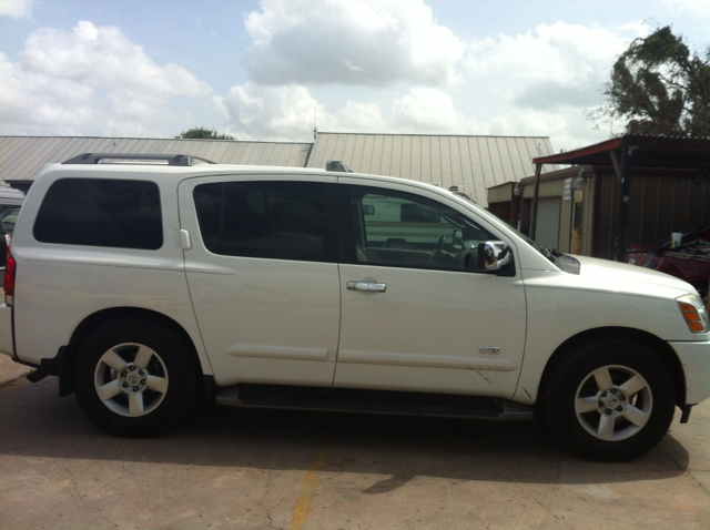 Nissan Armada 2005 photo 2