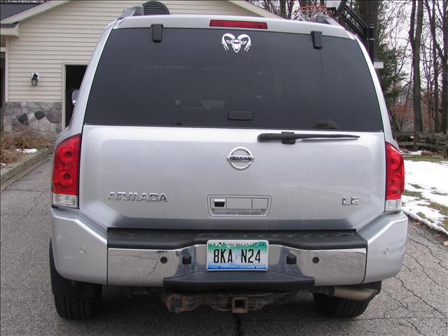 Nissan Armada 2005 photo 2