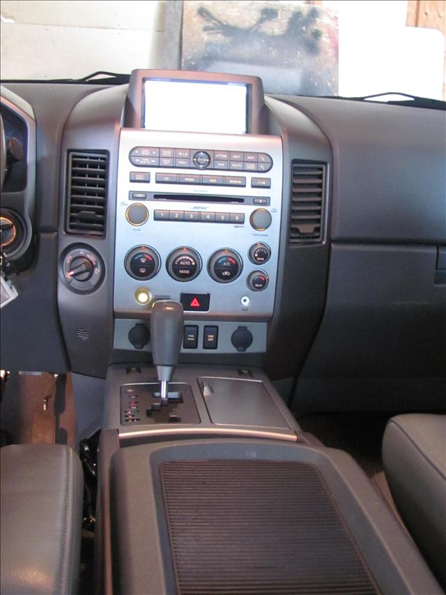 Nissan Armada 2005 photo 5