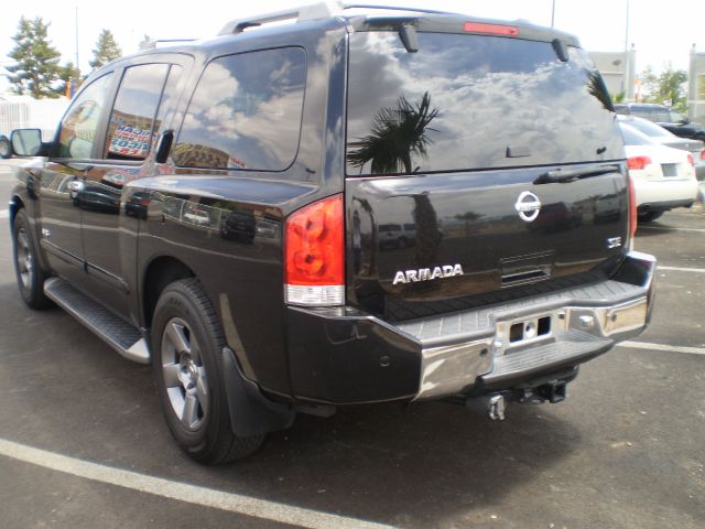 Nissan Armada 2005 photo 1