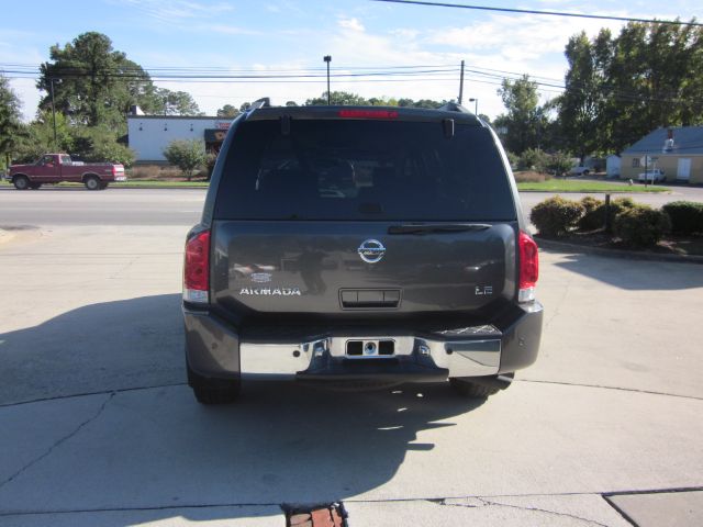 Nissan Armada 2005 photo 1