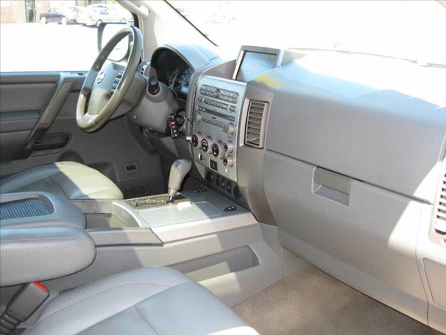 Nissan Armada 2005 photo 24