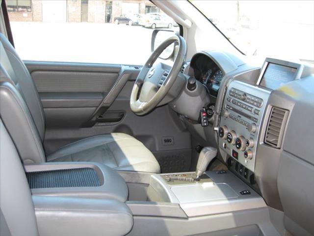 Nissan Armada 2005 photo 6