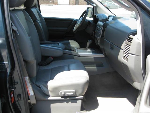 Nissan Armada 2005 photo 8