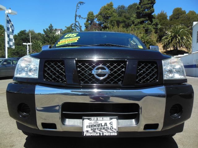 Nissan Armada 2005 photo 1