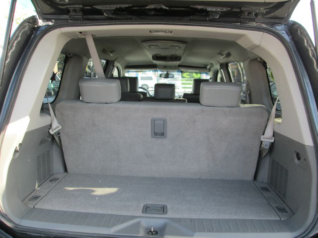 Nissan Armada 2005 photo 1