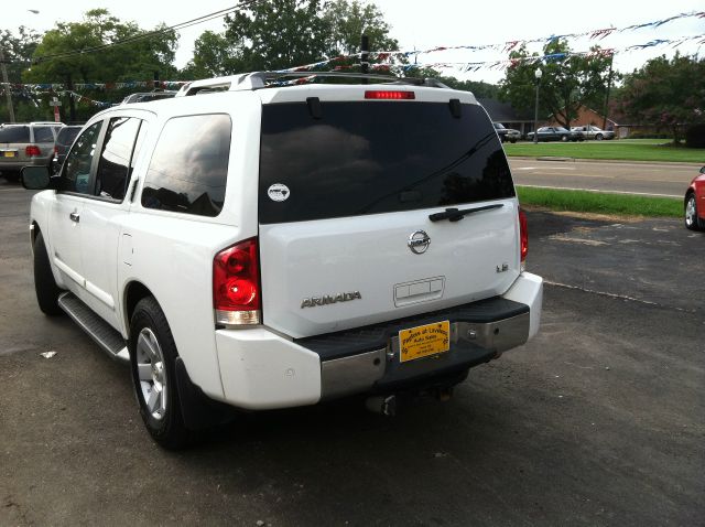 Nissan Armada 2005 photo 3