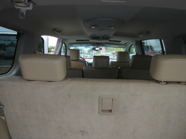 Nissan Armada 2005 photo 14