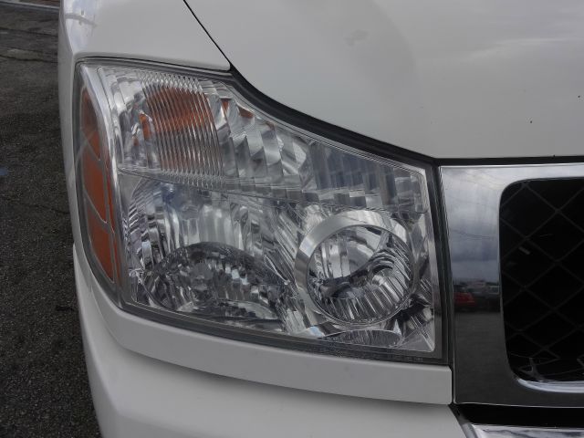 Nissan Armada 2005 photo 37