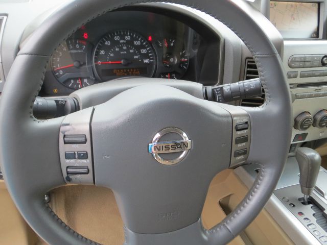 Nissan Armada 2005 photo 15