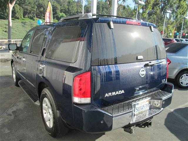 Nissan Armada 2006 photo 2