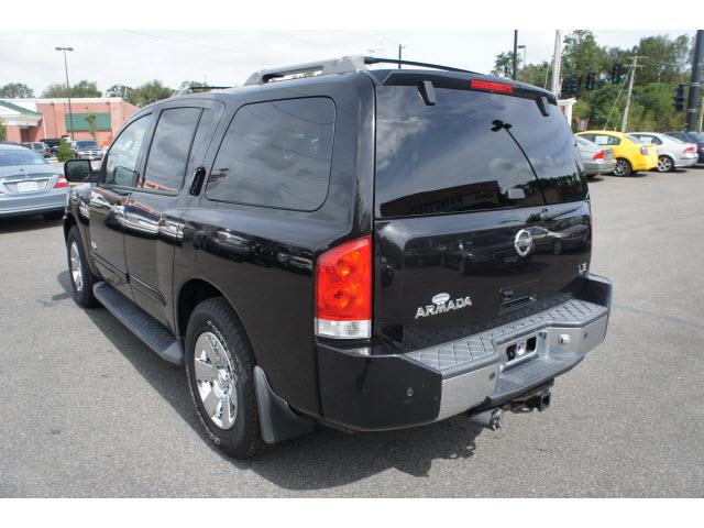 Nissan Armada 2006 photo 2