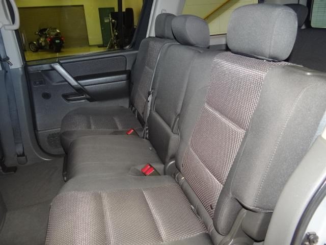 Nissan Armada 2006 photo 2