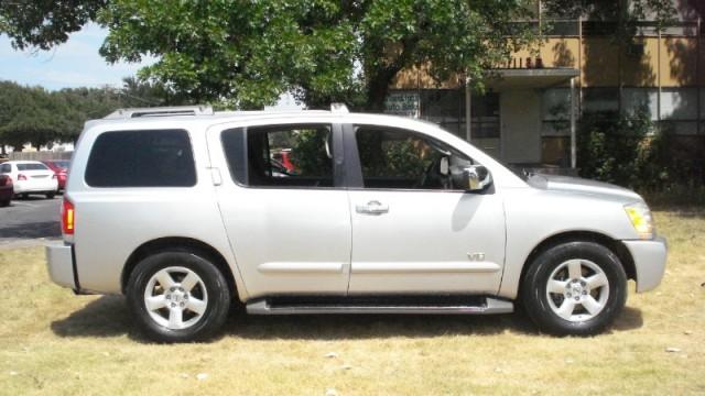 Nissan Armada 2006 photo 2