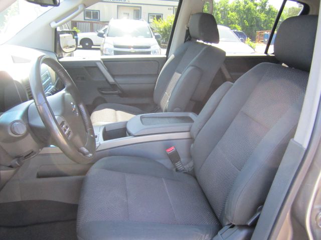 Nissan Armada 2006 photo 4