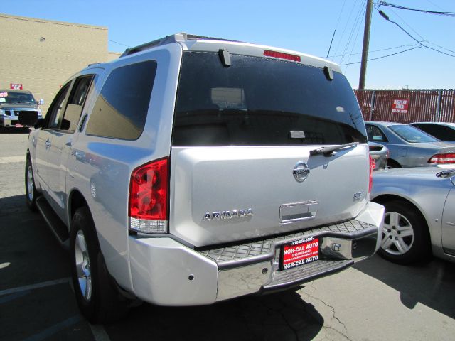 Nissan Armada 2006 photo 2