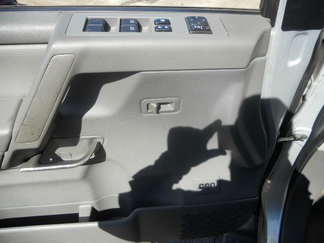 Nissan Armada 2006 photo 9