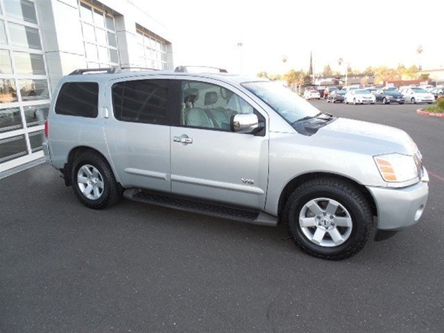 Nissan Armada 2006 photo 2